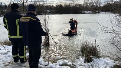 На Закарпатті з води дістали тіло 70-річного чоловіка