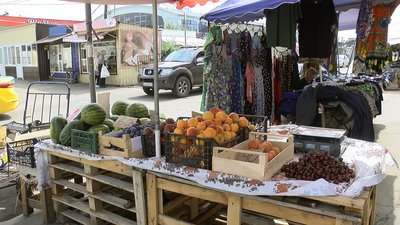 У Полтаві вирішили перенести частину продуктового ринку із центру міста У Полтаві вирішили перенести частину продуктового ринку із центру міста