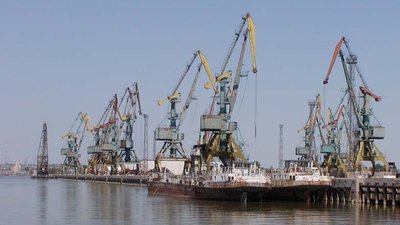 З порту на Одещині стягнули майже 3 млн грн "зарплатних" боргів