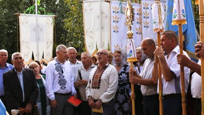 Жителі Соколова під час освячення храму в Соколові Жителі Соколова під час освячення храму в Соколові