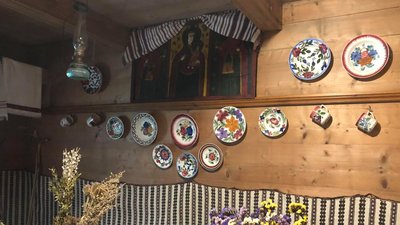 Понад півтисячі екземплярів. У Львівському музеї зберігають колекцію фаянсових тарілок Понад півтисячі екземплярів. У Львівському музеї зберігають колекцію фаянсових тарілок