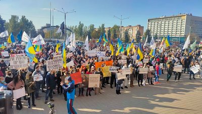 Ресторатори у Запоріжжі долучилися до Всеукраїнської акції протесту