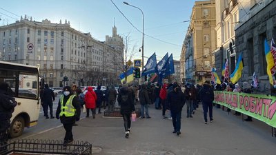 Харківську міськраду пікетують у день першої сесії Харківську міськраду пікетують у день першої сесії