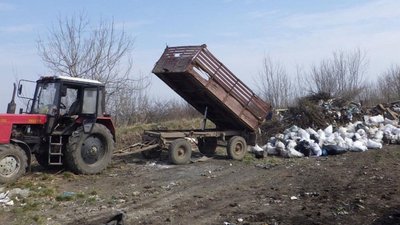 Вивезення сміття, трактор, полігон, Франківщина