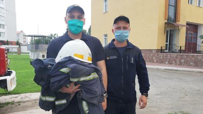 Добровольці-рятувальники з Тернопільщини освоювали спецобладнання пожежників Добровольці-рятувальники з Тернопільщини освоювали спецобладнання пожежників