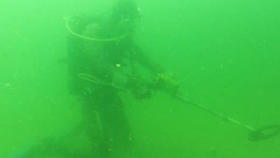На Херсонщині рятувальники розмінували міноносець "Фрунзе" та знищили 95 боєприпасів На Херсонщині рятувальники розмінували міноносець "Фрунзе" та знищили 95 боєприпасів