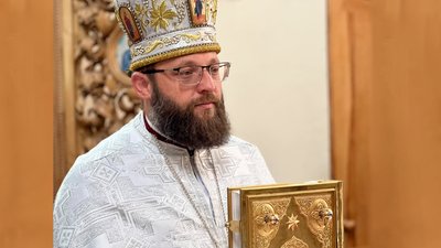 Богослужіння на Великдень у Чернігові: як і коли їх проводитимуть в ПЦУ та УПЦ (МП) Богослужіння на Великдень у Чернігові: як і коли їх проводитимуть в ПЦУ та УПЦ (МП)