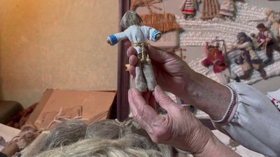«Майстри не рахують час»: історія 84-річної майстрині поліських ляльок з Рівного «Майстри не рахують час»: історія 84-річної майстрині поліських ляльок з Рівного