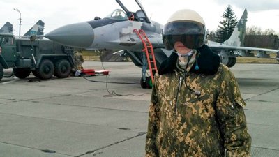 На аеродромі «Луцьк» у військових навчально-тренувальні польоти На аеродромі «Луцьк» у військових навчально-тренувальні польоти