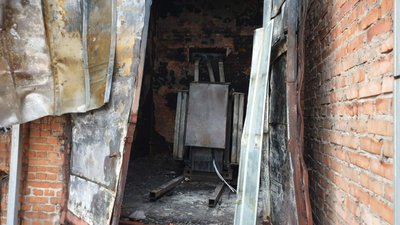 На Житомирщині горіла будівля електропідстанції На Житомирщині горіла будівля електропідстанції
