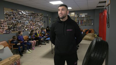 Тренер Сергій Ковирнов Тренер Сергій Ковирнов