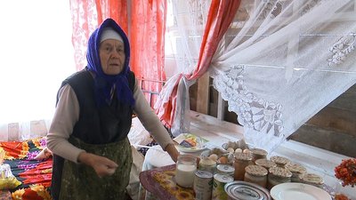 "Ці люди зліші", – мешканка Тростянця про російських солдат, що обстріляли домівки містян "Ці люди зліші", – мешканка Тростянця про російських солдат, що обстріляли домівки містян