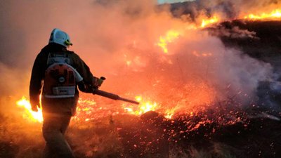 На Полтавщині на місці пожежі знайшли труп, ще в одній травмувався чоловік