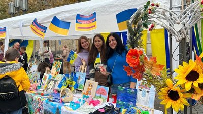 Під час заходу у Німеччині волонтери зібрали кошти для придбання авто для ЗСУ на Херсонському напрямку