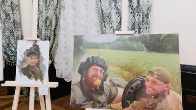 На Тернопільщині в замку відкрили виставку "Мистецтво в часи війни" На Тернопільщині в замку відкрили виставку "Мистецтво в часи війни"