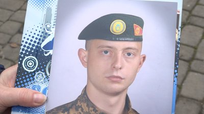 "Приїхав з-за кордону на фронт". Пам'яті воїна, звукорежисера з Прикарпаття Сергія Силкіна "Приїхав з-за кордону на фронт". Пам'яті воїна, звукорежисера з Прикарпаття Сергія Силкіна