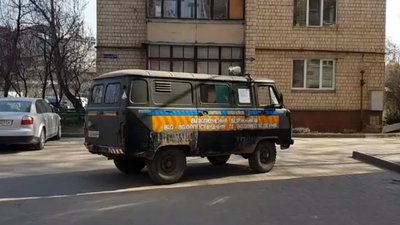 У Чернівцях гучномовцем сповіщують про карантин