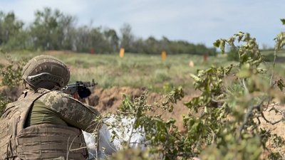 Бійці 110 ОМБр проводять тренування на Запорізькому напрямку