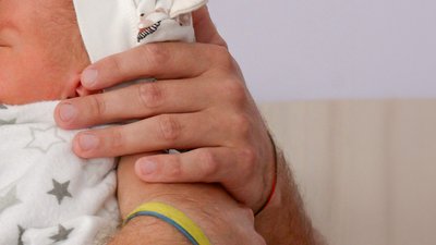 На Чернігівщині в автомобілі екстреної медичної допомоги народилася дівчинка