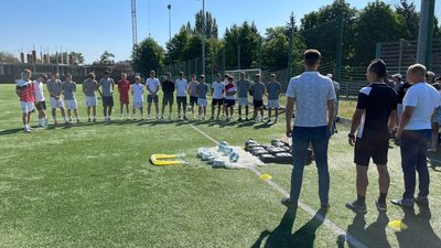 Запорізька спортивна школа "Металург" отримала інвентар від УЄФА
