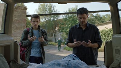 UA: ПЕРШИЙ покаже драму Нарімана Алієва "Додому"