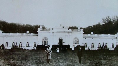 Оранжерея в Качанівці. 1880-ті рр Оранжерея в Качанівці. 1880-ті рр