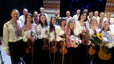 Музиканти з прифронтового Миколаєва побували на гастролях на заході України Музиканти з прифронтового Миколаєва побували на гастролях на заході України