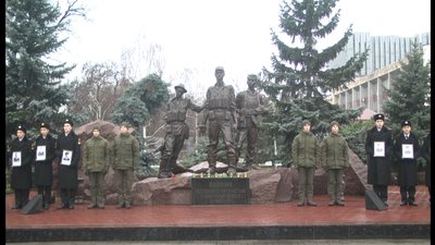 У Запоріжжі вшанували пам’ять воїнів-інтернаціоналістів У Запоріжжі вшанували пам’ять воїнів-інтернаціоналістів