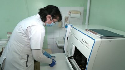 День боротьби зі СНІДом: понад пів сотні ВІЛ-інфікованих виявляють на Херсонщині щомісяця День боротьби зі СНІДом: понад пів сотні ВІЛ-інфікованих виявляють на Херсонщині щомісяця