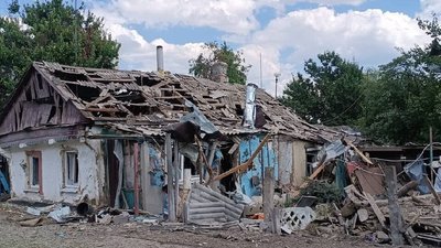 Зруйнований будинок в Балаклії
