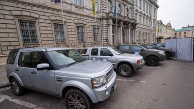 Автомобілі для ЗСУ Автомобілі для ЗСУ