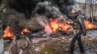 «Майдан як відображення середньовічної війни». Фотограф з Ніжина показав неопубліковані фото «Майдан як відображення середньовічної війни». Фотограф з Ніжина показав неопубліковані фото