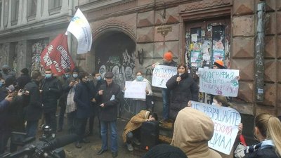 В Одесі вийшли на мітинг проти знесення колишнього пам'ятника архітектури