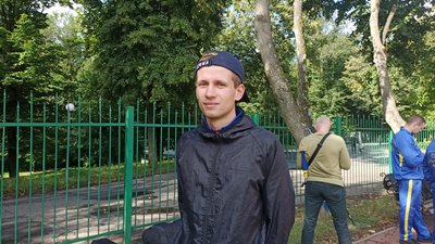 "Шаную воїнів, біжу за Героїв України". У Вінниці пройшов всеукраїнський забіг "Шаную воїнів, біжу за Героїв України". У Вінниці пройшов всеукраїнський забіг