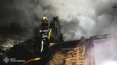 Пожежа на Чернігівщині в Ніжині, де постраждали двоє людей