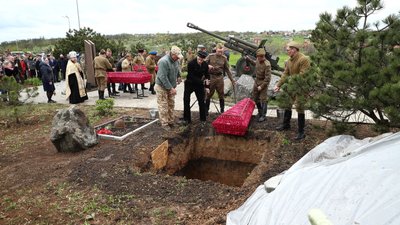 В Одесі перепоховали 15 воїнів Другої світової війни В Одесі перепоховали 15 воїнів Другої світової війни