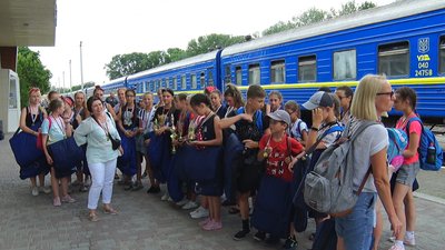Танцюристи з Луганщини вибороли перші місця та Гран-прі на міжнародному конкурсі Танцюристи з Луганщини вибороли перші місця та Гран-прі на міжнародному конкурсі