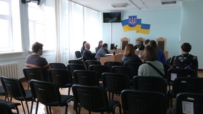 Три місяці на переговори: в Чернігові відбувся суд у справі користування Єлецьким монастирем УПЦ (МП) Три місяці на переговори: в Чернігові відбувся суд у справі користування Єлецьким монастирем УПЦ (МП)