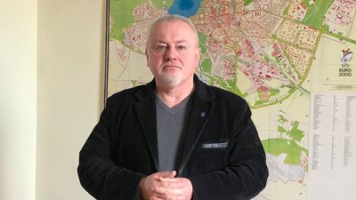 Начальник управління ЖКГ Олег Соколовський Начальник управління ЖКГ Олег Соколовський