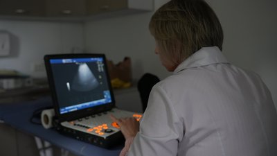 У Великому Висторопі на Сумщині місцеві обстежилися в пересувній амбулаторії У Великому Висторопі на Сумщині місцеві обстежилися в пересувній амбулаторії