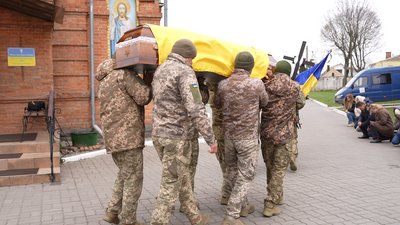 У Хмельницькому попрощались з двома військовими