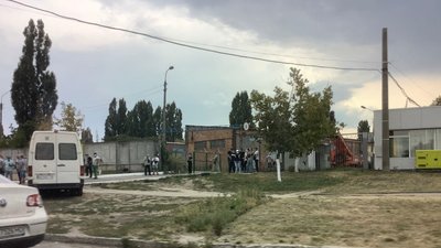 Конфлікт на ринку "Барабашово": на місце прибула поліція Конфлікт на ринку "Барабашово": на місце прибула поліція