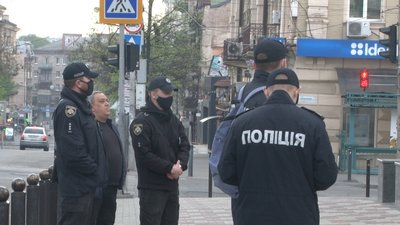 На Дніпропетровщині зафіксували три факти порушення карантину у храмах На Дніпропетровщині зафіксували три факти порушення карантину у храмах