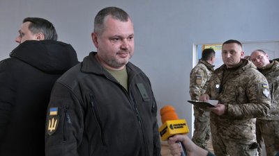 Сесію Луцької райради не провели: депутатам вручили повістки Сесію Луцької райради не провели: депутатам вручили повістки
