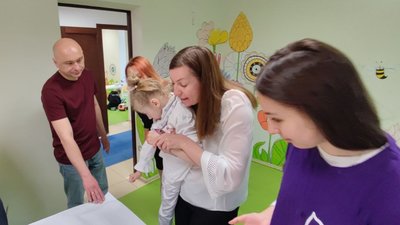 Люба Яциковська, матір дівчинки з інвалідністю Люба Яциковська, матір дівчинки з інвалідністю