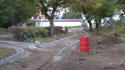 У Мукачеві облаштовують парк: коли завершать роботи
