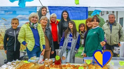 "Українське серце". Херсонка у Німеччині займається волонтерством та допомагає ЗСУ