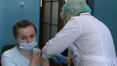Щеплених – половина населення: як вакцинують проти COVID-19 у селі на Черкащині Щеплених – половина населення: як вакцинують проти COVID-19 у селі на Черкащині