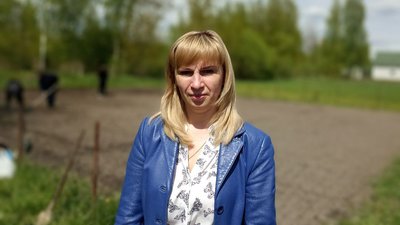 "Сади перемоги": в Ушомирській громаді Житомирщини вирощують овочі для ліцеїв, садочків та ЗСУ "Сади перемоги": в Ушомирській громаді Житомирщини вирощують овочі для ліцеїв, садочків та ЗСУ