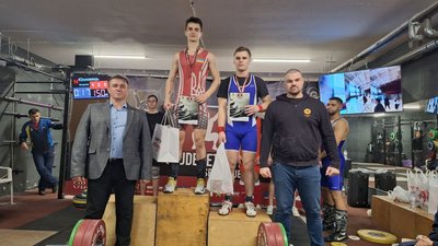 Сумчани здобули медалі на турнірі з важкої атлетики в Ірпені Сумчани здобули медалі на турнірі з важкої атлетики в Ірпені